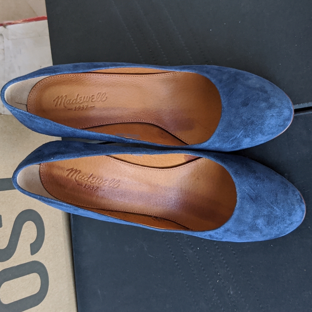 Madewell blue suede pumps sz7.5